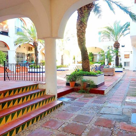 Calafat Apartment By Hello Apartments Sitges Exteriör bild